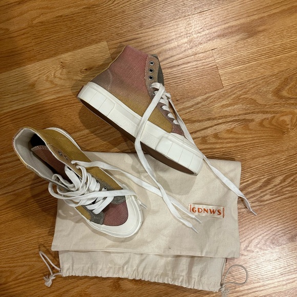 Good News GDNWS Palm Ombré Trainer Sneakers - Picture 3 of 4